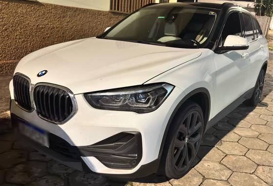 BMW X1 2.0 16V TURBO ACTIVEFLEX SDRIVE20I X-LINE 4P AUTOMÁTICO